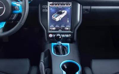 Brevet inedit: Ford va echipa mașinile electrice cu cutie de viteze manuală!