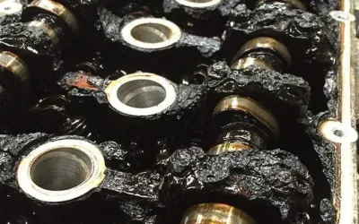 Pericolele schimbului de ulei la 30.000 km: de ce să eviți intervalele mari de întreținere