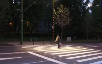 Cine este vinovat când un pieton lovește o mașină pe trecerea de pietoni?