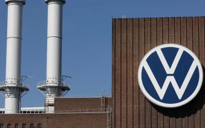 Volkswagen, Stellantis și alți producători auto, sancționați cu 458 de milioane de euro de Comisia Europeană