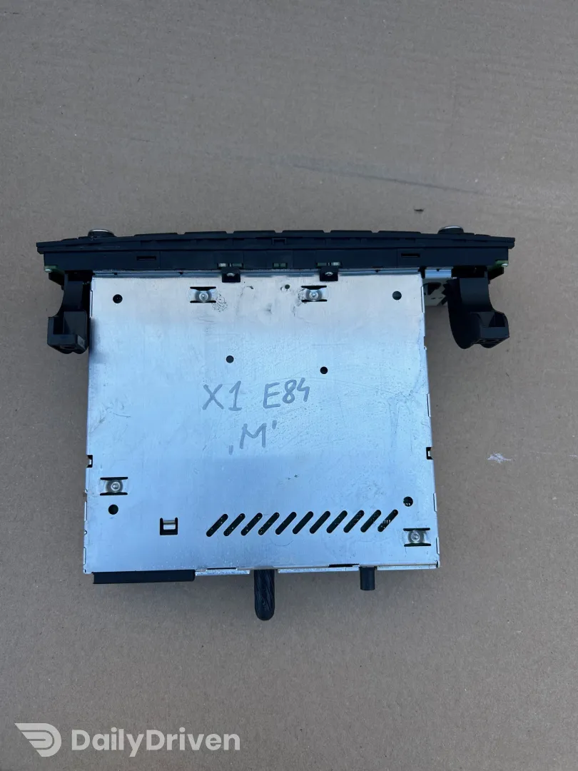 CD-player BMW Seria 3 E90 E91 E92 E93, 9343198