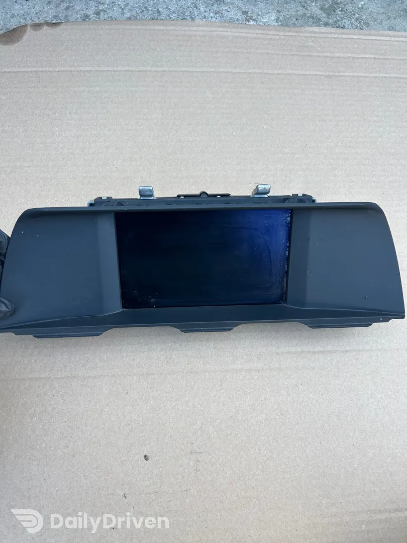 Display navigatie mica CIC BMW Seria 5 F10 F11, 9243896