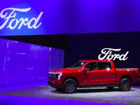 Ford prevede o pierdere de 1,4 miliarde de euro din cauza tarifelor impuse de Trump