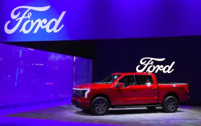 Ford prevede o pierdere de 1,4 miliarde de euro din cauza tarifelor impuse de Trump