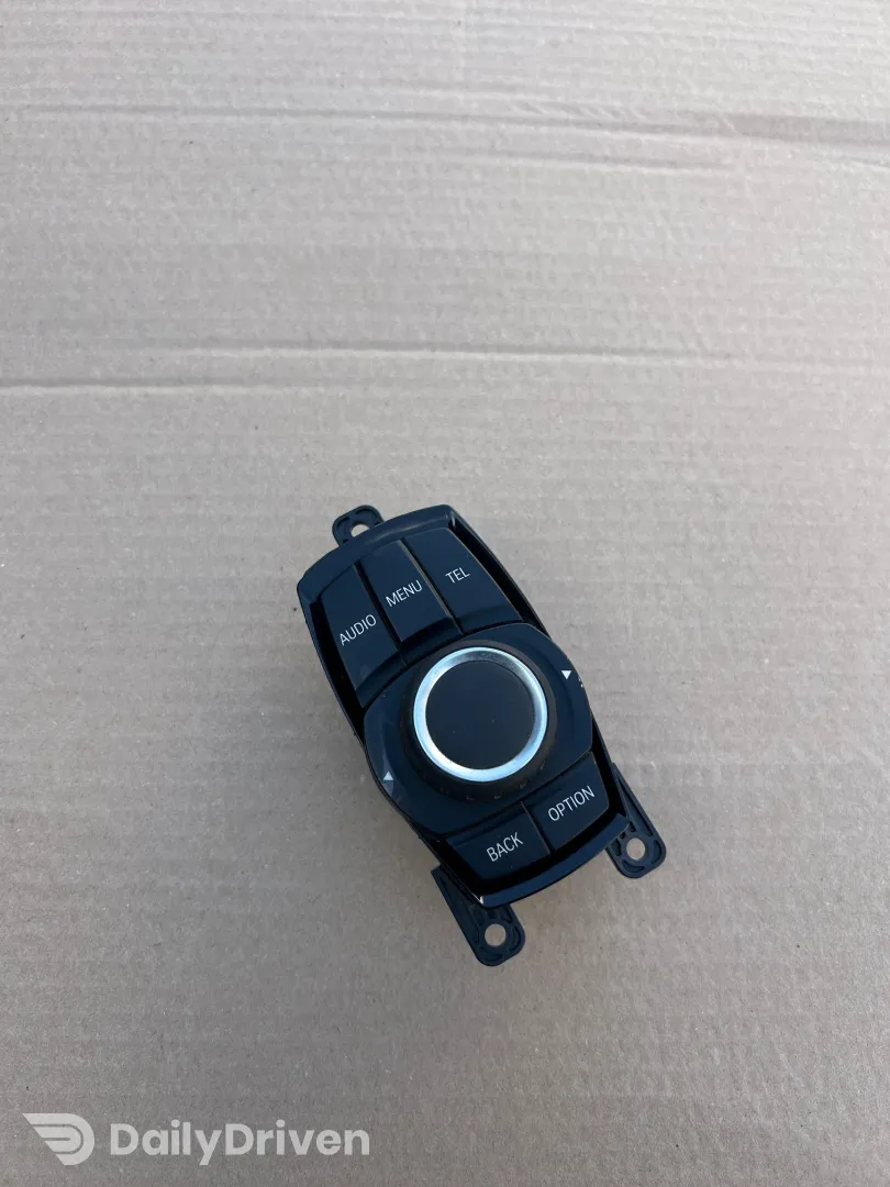 Controler i-drive navigatie BMW Seria 2 F22, F87 M2, F23, F45, F46, 9317695