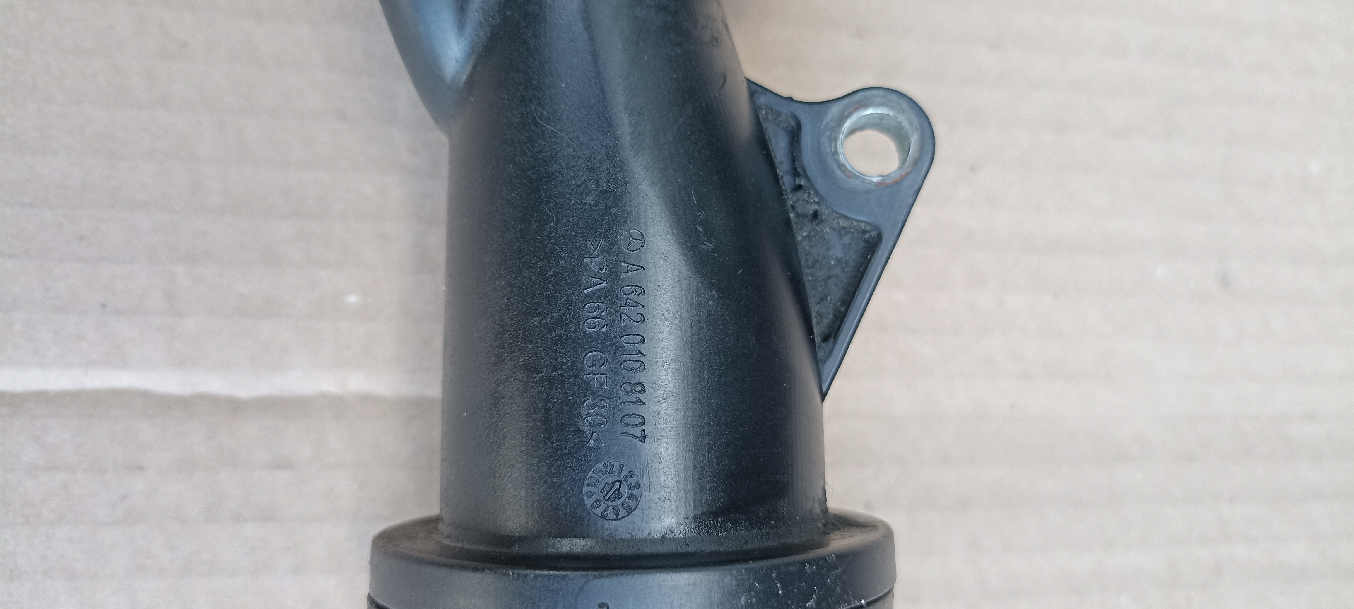 Conducta umplere ulei Mercedes Sprinter, 3.0cdi V6, A6420108107