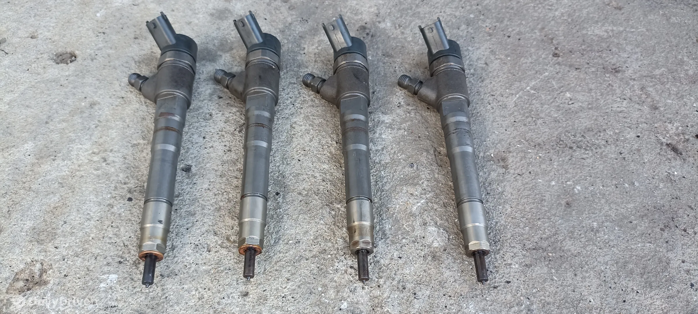 injector set injectoare Iveco Daily, 2.3HPI, 0445110520, 5801594342