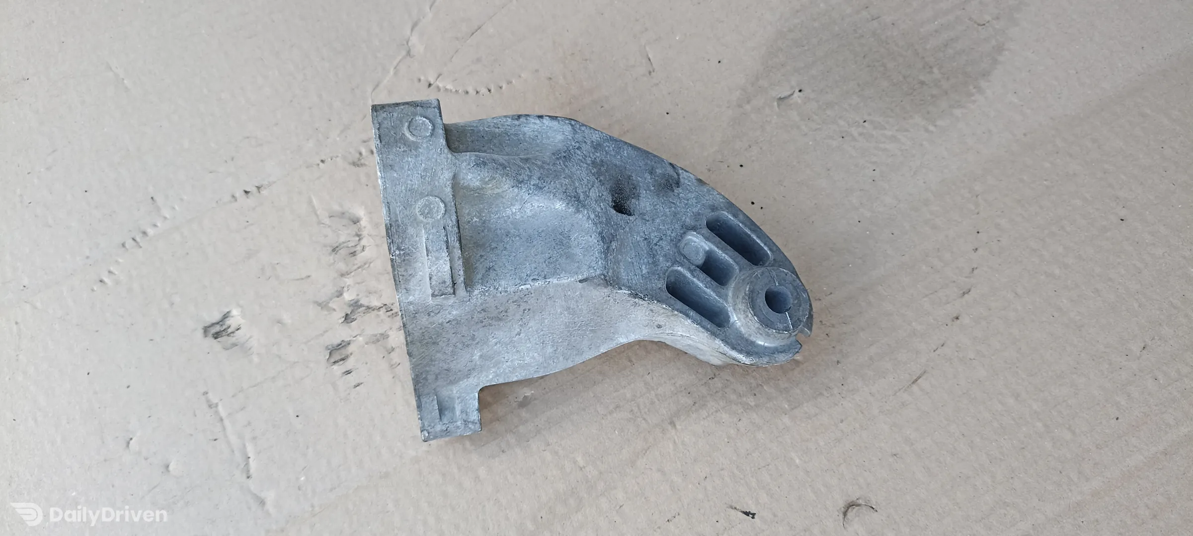 Suport motor stanga Mercedes E-Class W212, 3.0cdi V6, A6422230604