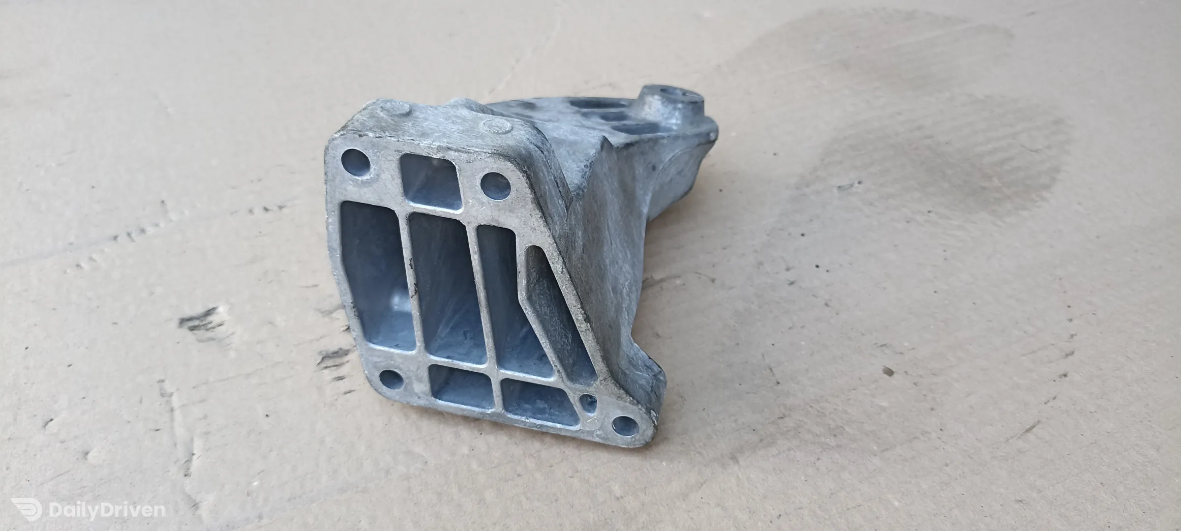 Suport motor stanga Mercedes E-Class W212, 3.0cdi V6, A6422230604