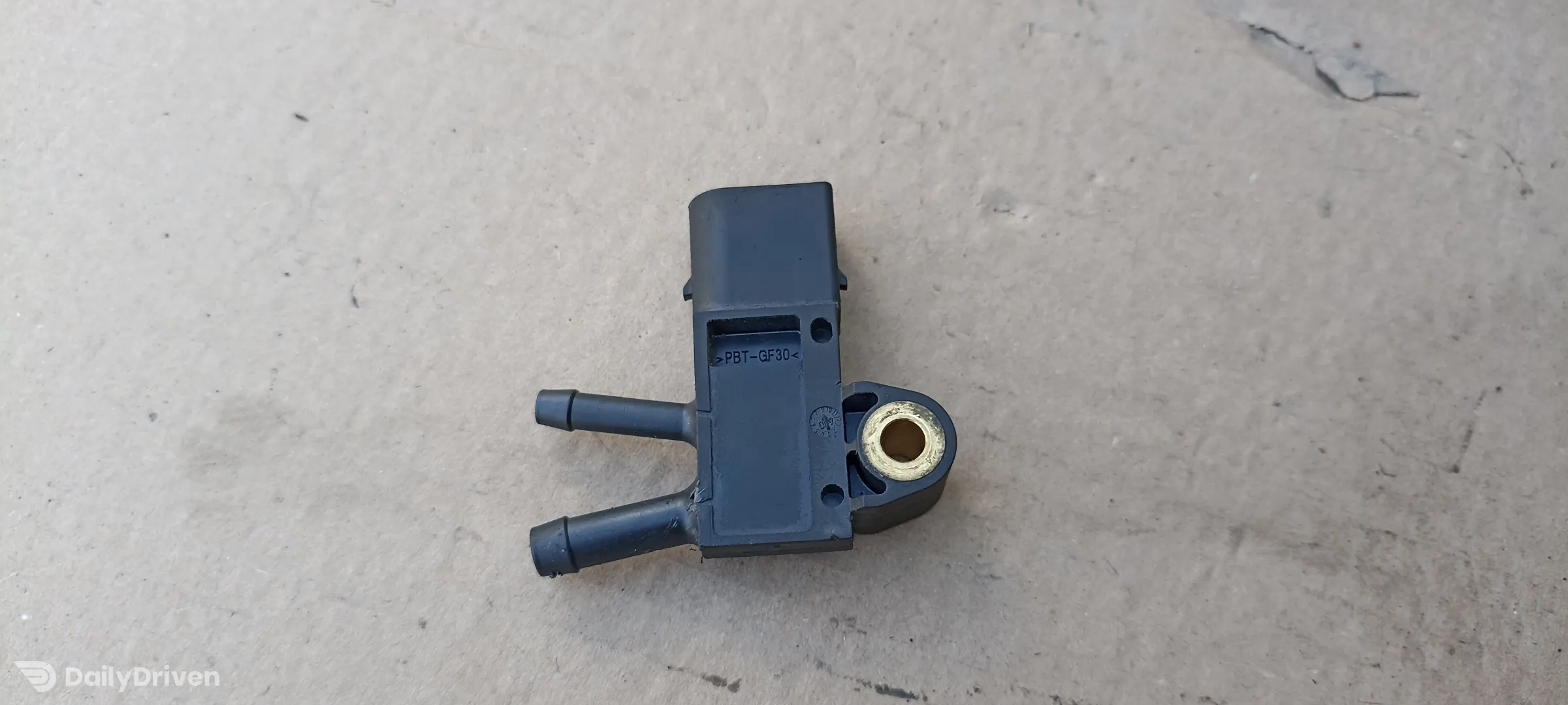 Senzor presiune gaze evacuare Lancia Voyager 2.8crd, A0071536128, 0281006025