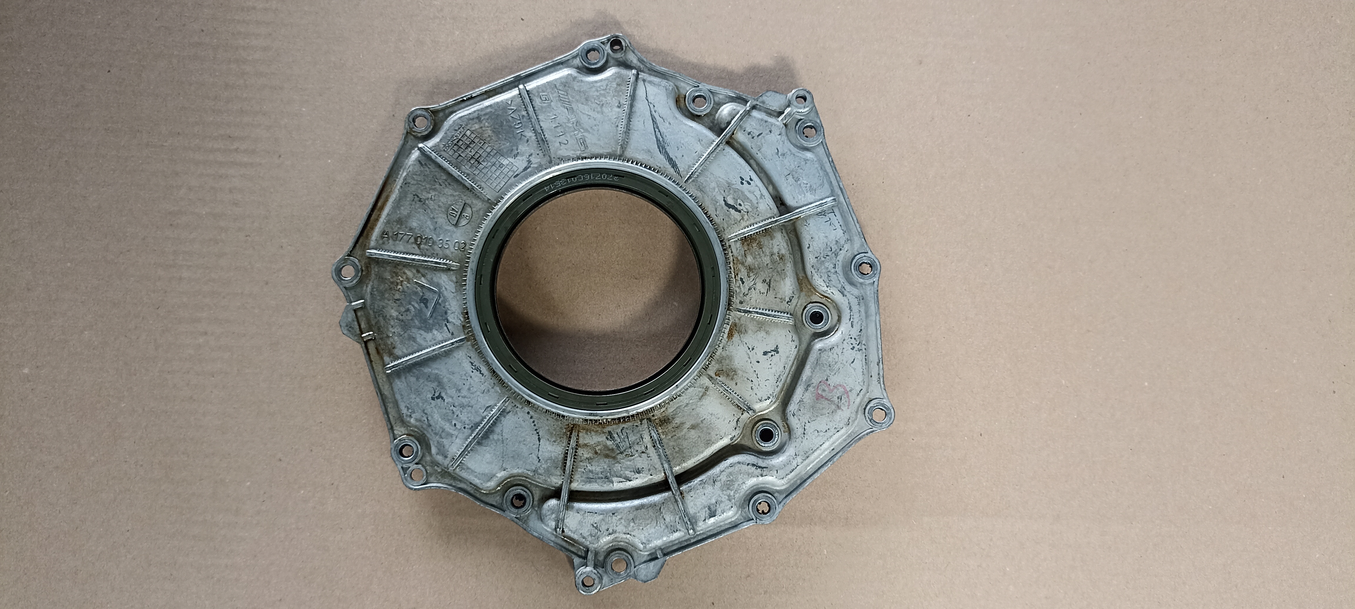 Capac vibrochen Mercedes A-Class W177, 4.0 benzina V8, A1770103502