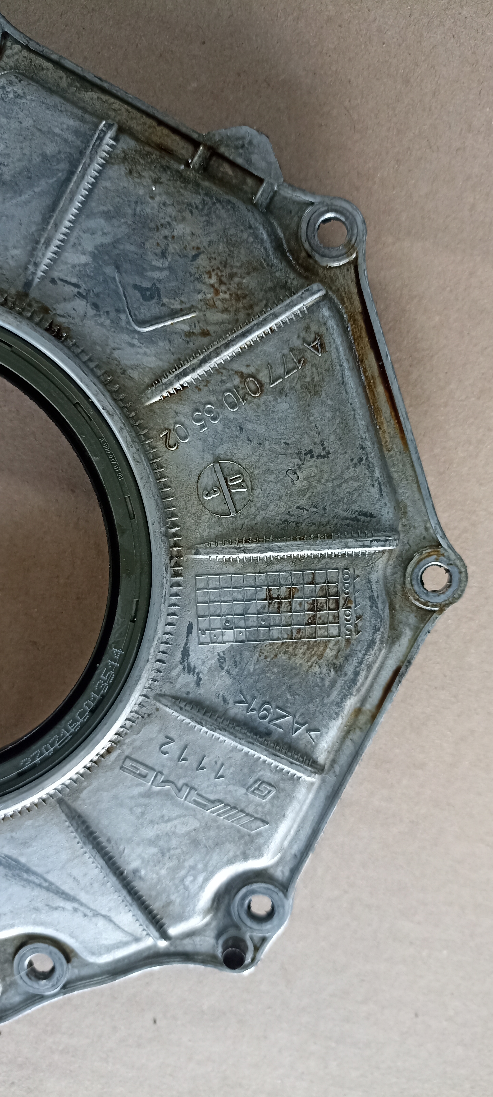 Capac vibrochen Mercedes GLS X167, 4.0 benzina V8, A1770103502