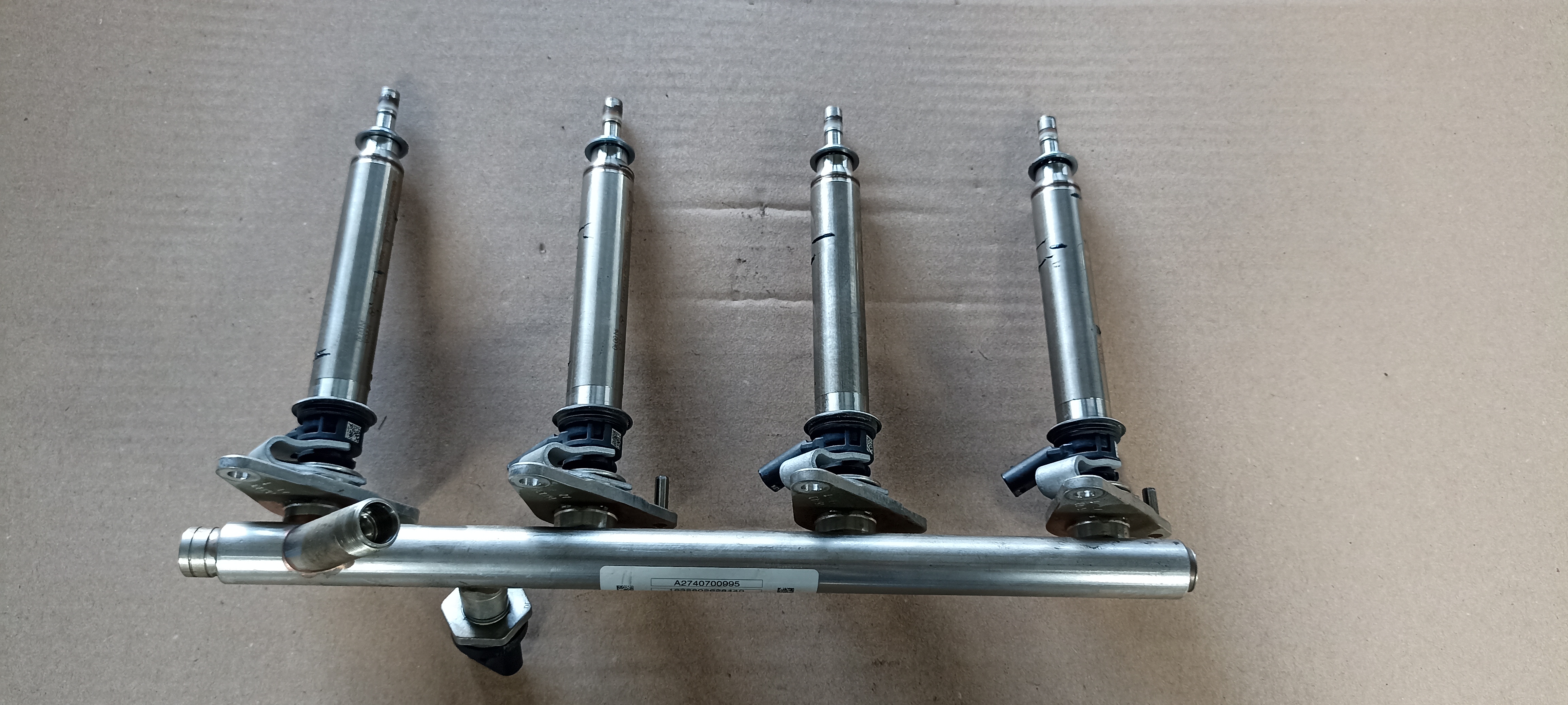 Rampa injectoare Mercedes A-Class W177, 4.0 benzina V8, A2740700995