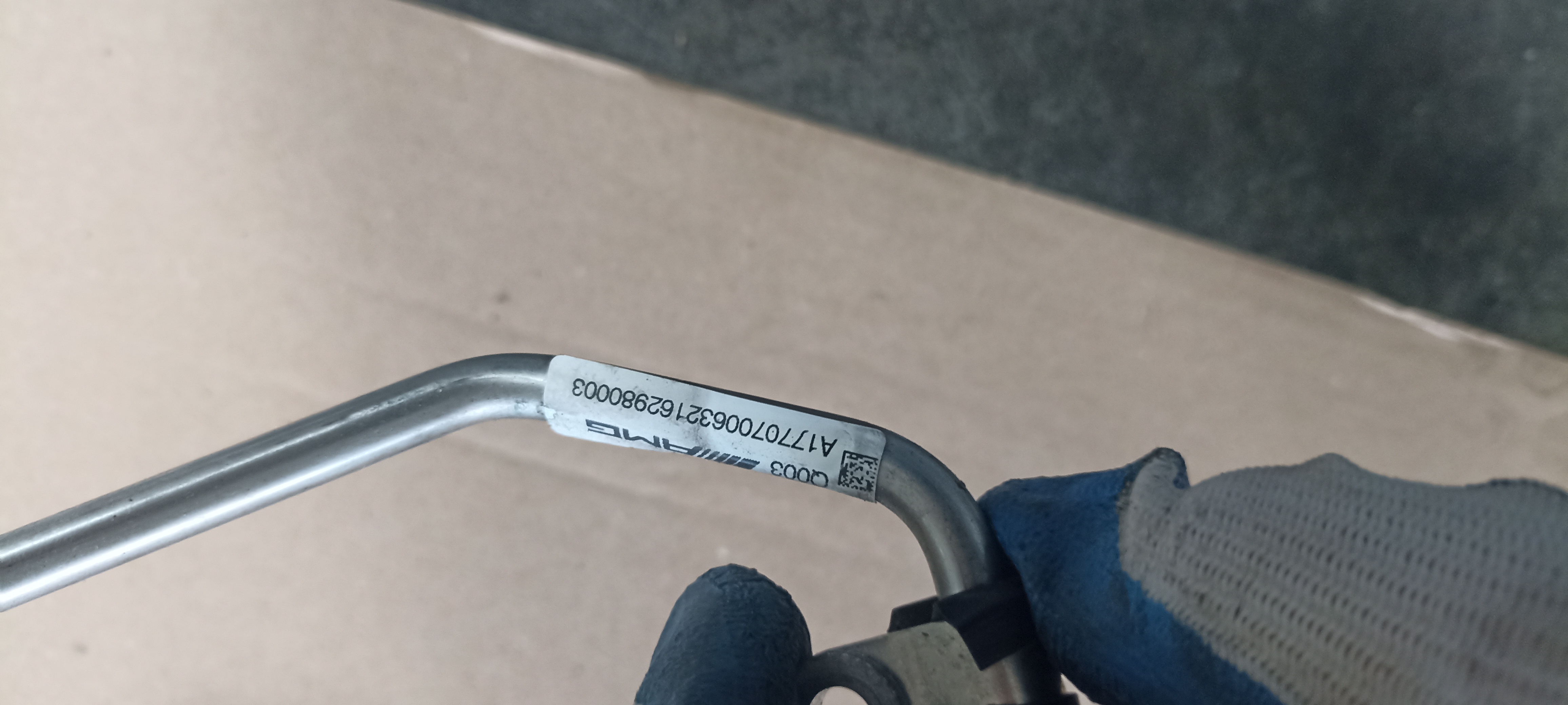 Conducta alimentare combustibil Mercedes C-Class W205, 4.0 V8 benzina, A1770700632