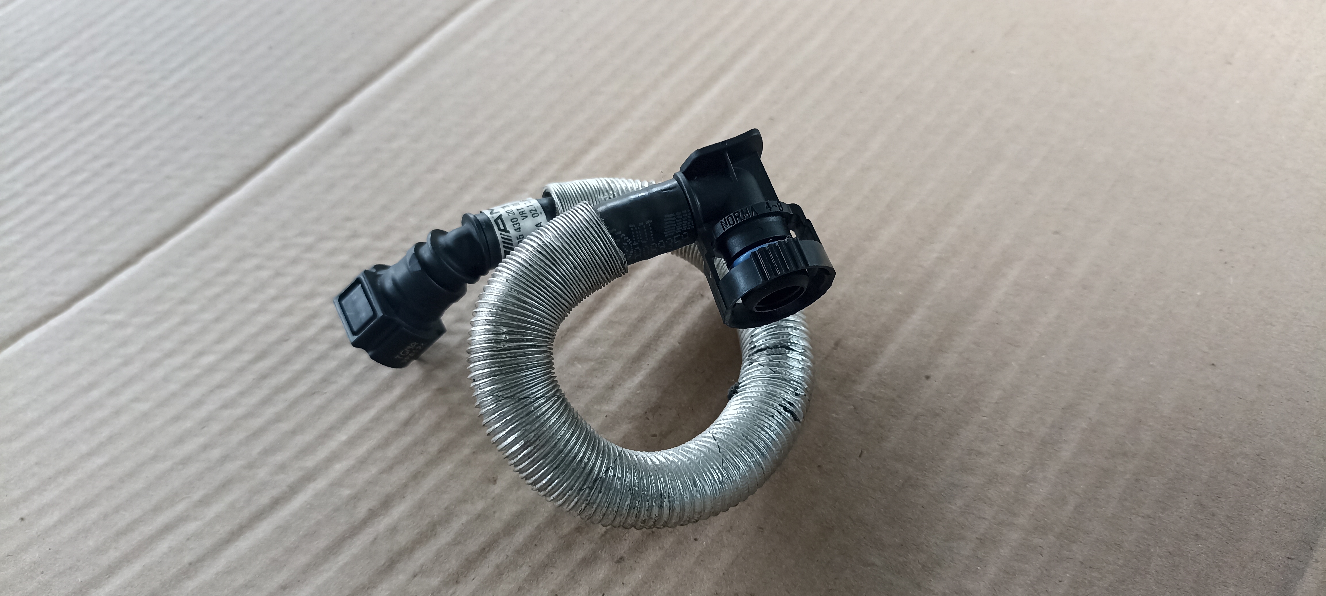 Furtun vacuum Mercedes AMG GT, 4.0 V8, A2054302029