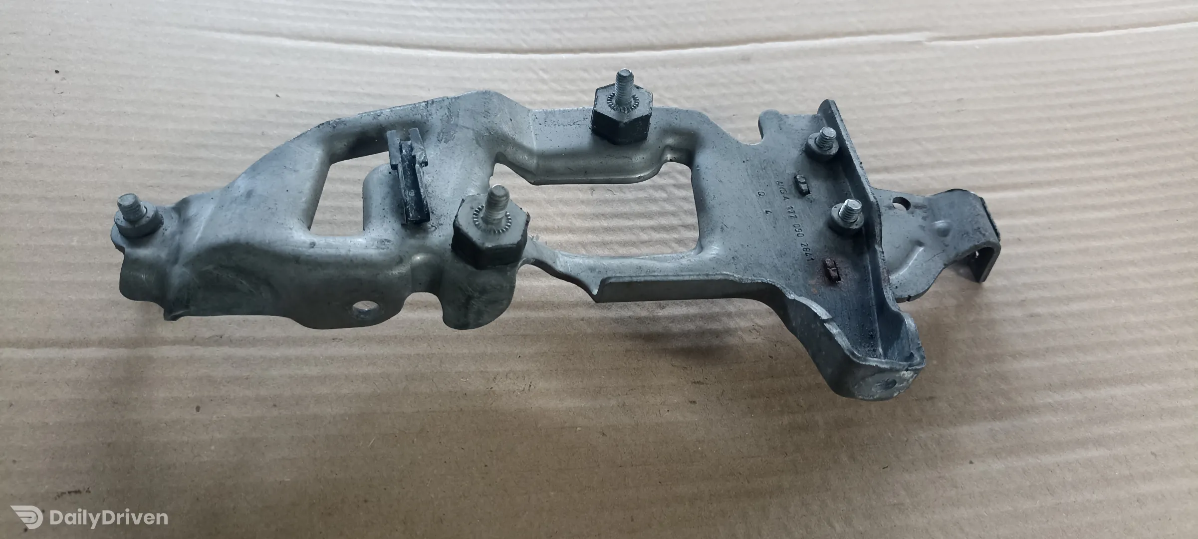 Suport carcasa Mercedes S-Class W222, W223, 4.0 V8, A1770902641