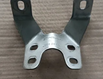 Suport evacuare Mercedes 4.0 V8 benzina, A1774920300