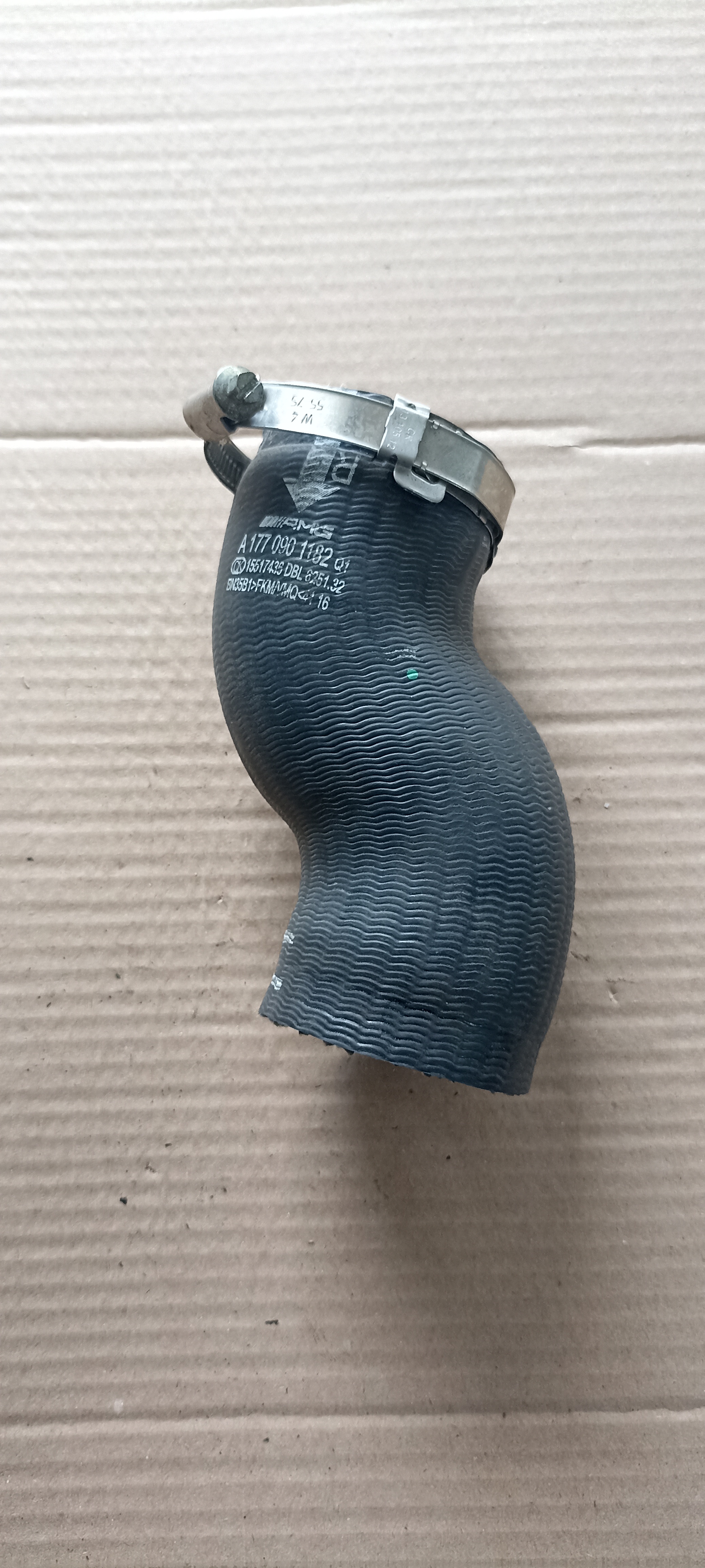 Furtun aer turbo Mercedes 4.0l V8, A1770901182