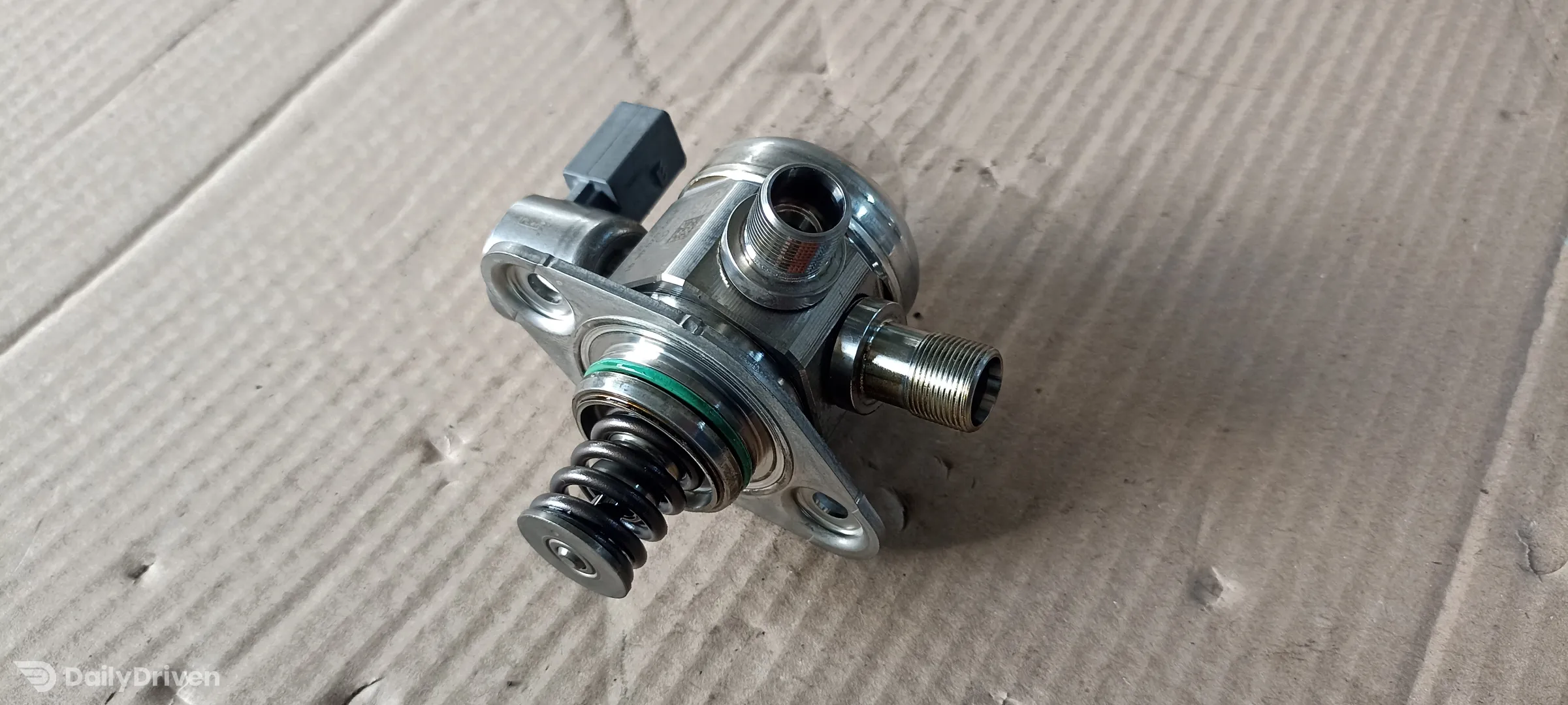 Pompa inalta presiune Mercedes 4.0L V8 Euro 6, A1770700401, 0261520342