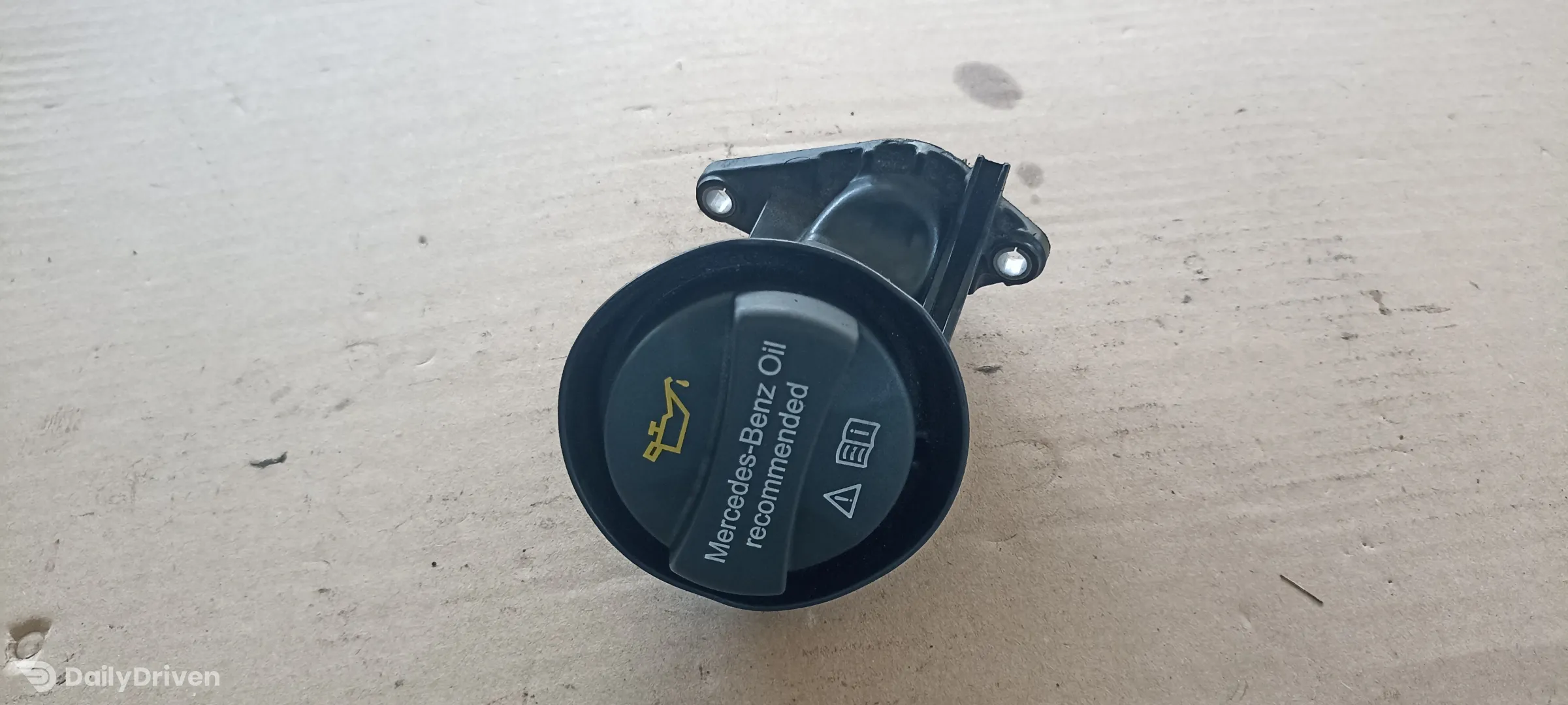 Gat umplere ulei Mercedes AMG C63, 4.0 benzina, A1770101300