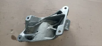 Suport motor stanga Mercedes C63 AMG, 4.0 benzina, A1772230104