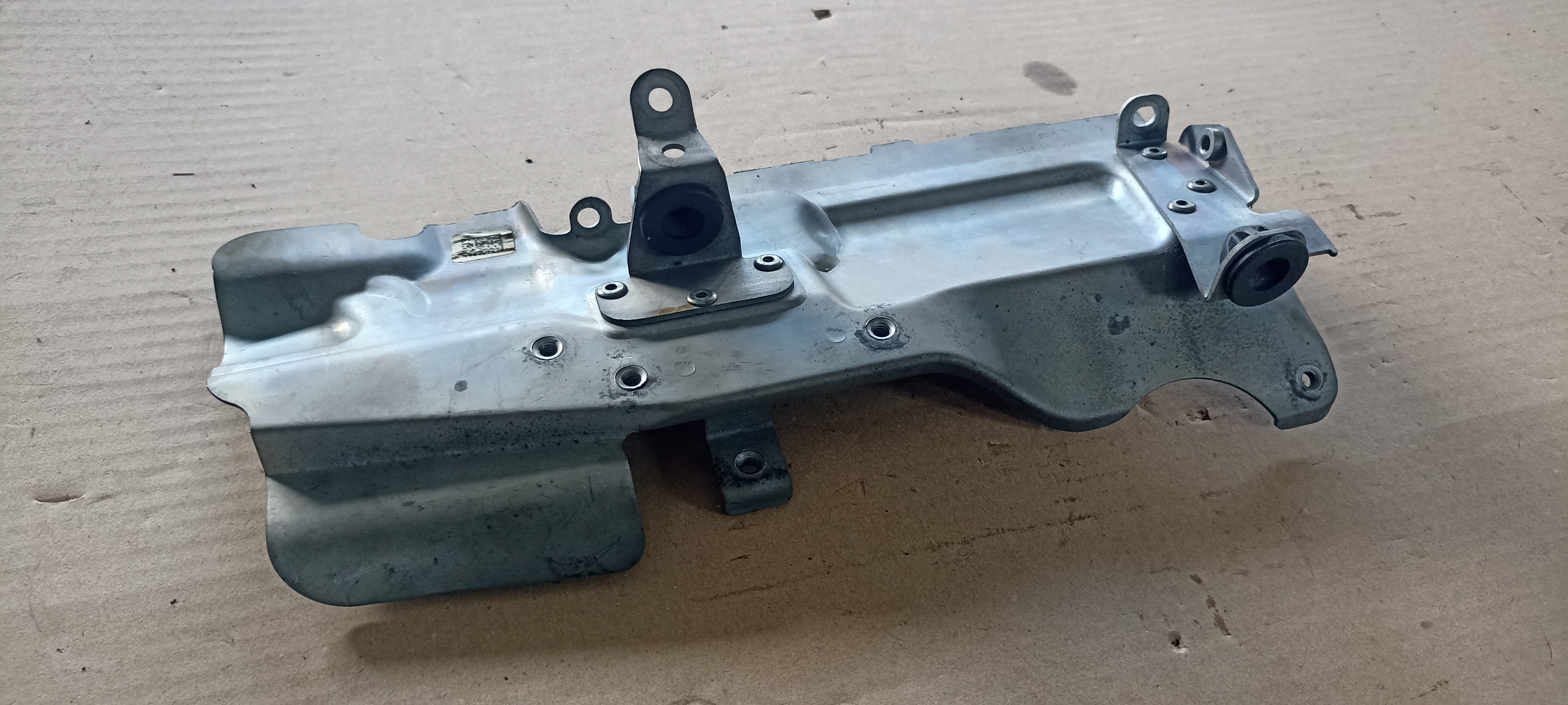 Scut termic turbocompresor Mercedes C-Class W205, C63 AMG, 4.0 V8, A1771503700