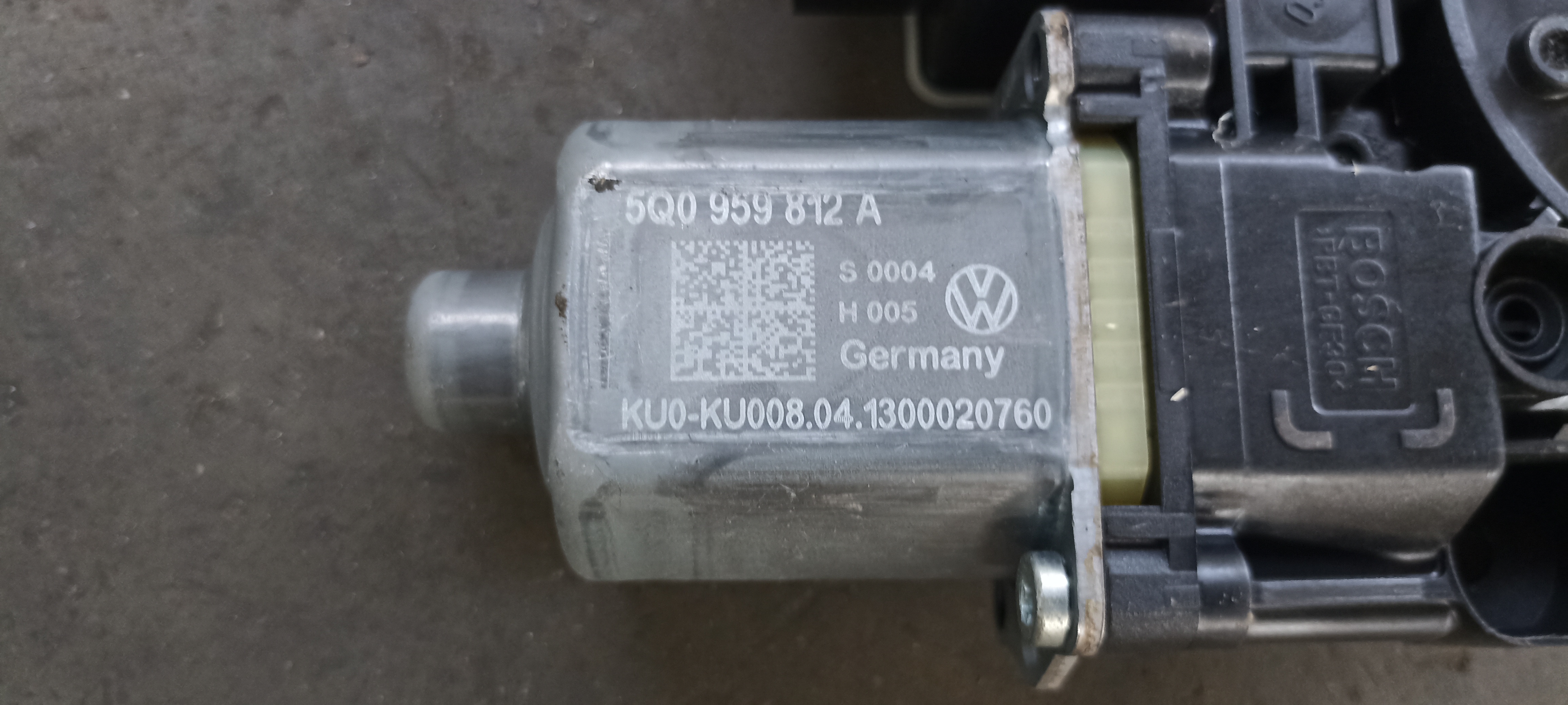 Motoras macara usa dreapta spate Seat Leon, 5Q0959812A