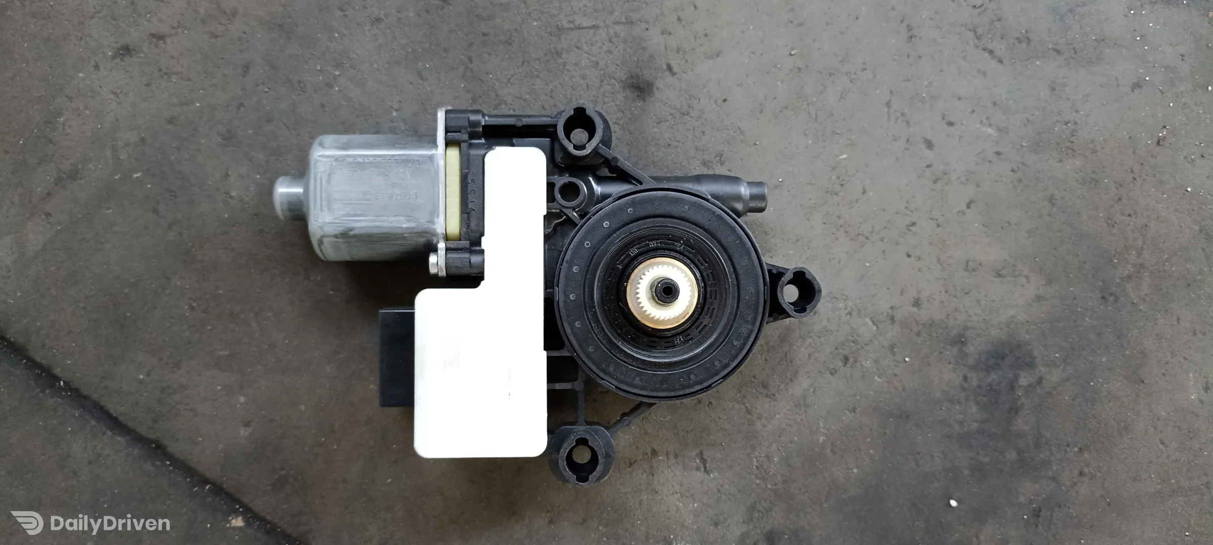 Motoras macara usa dreapta spate Seat Leon, 5Q0959812A