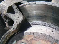 Ce piese auto se uzează cel mai repede și cum le menținem