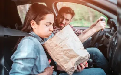 11 metodi per sbarazzarti del mal d'auto