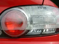 D'où vient l'humidité dans les feux arrière ?