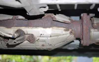 De ce scoate evacuarea mașinii sunete ciudate și cum identificăm problemele