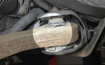 Bucșa auto: funcție, importanță și când trebuie înlocuită