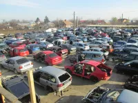 Cât poți primi pe mașina veche la dezmembrări: opțiuni și prețuri în România