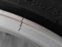 Was passiert, wenn Sie mit einer kaputten Felge reisen?