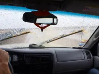 8 Essential Tips to Extend Windshield Wiper Lifespan