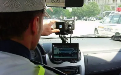 Este obligată poliția să prezinte metrologia aparatului radar la cerere?