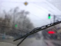 Jak wyeliminować irytujący zgrzyt wycieraczek