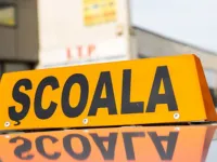 Prețul școlii de șoferi categoria B în 2025: costuri complete și documente necesare