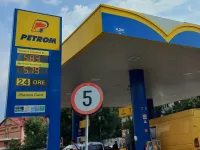 A intrat in vigoare compensarea pretului la carburanti cu 50 de bani per litru