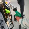 Specialistii cer autosesizarea Consiliului Concurentei cu privire la compensarea pretului carburantilor