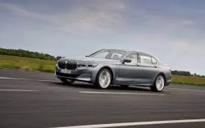 BMW Seria 7 730d parcurge 1600 km cu un singur plin de motorină