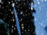 Comment enlever les taches sur les vitres de la voiture ?