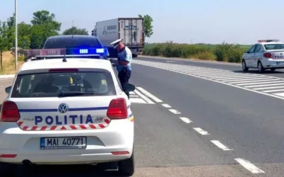Quale sanzione rischi quando guidi senza avere la patente con te?