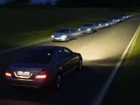 Gentleman’s agreement driving brought to court: What the law says about headlight flashes and informal signals in traffic