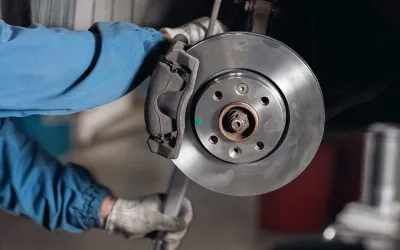 Comprehensive Guide to Replacing Brake Pads
