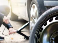 Ghid complet: uneltele esențiale pentru repararea și schimbarea roților