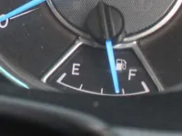 De ce trebuie să alimentezi mașina regulat și riscurile rulării cu rezervorul aproape gol