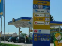 100 ron economie la plinul de carburant - cum poti face asta?