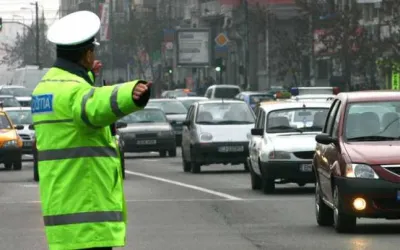 Ce se întâmplă dacă nu oprești la semnalul polițistului rutier